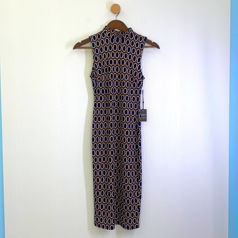 Forever 21  - NWT Burnt Orange and Blue Diamond Sleeveless  Dress Size Small